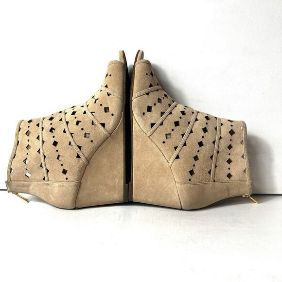 Michael Kors Women's 9.5 M Beige Wedge Suede Wrap Cutout Back Zip Peep Toe Heels - Picture 5 of 10